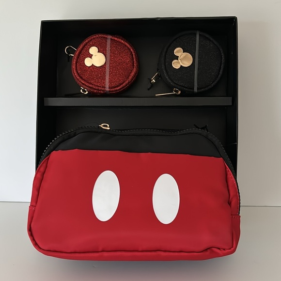Disney Micky Mouse 3 piece Fanny pack - Picture 2 of 3